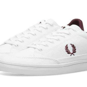 Fred Perry Size UK 6.5/US 7.5 Deuce Canvas Sneaker, White/Red
